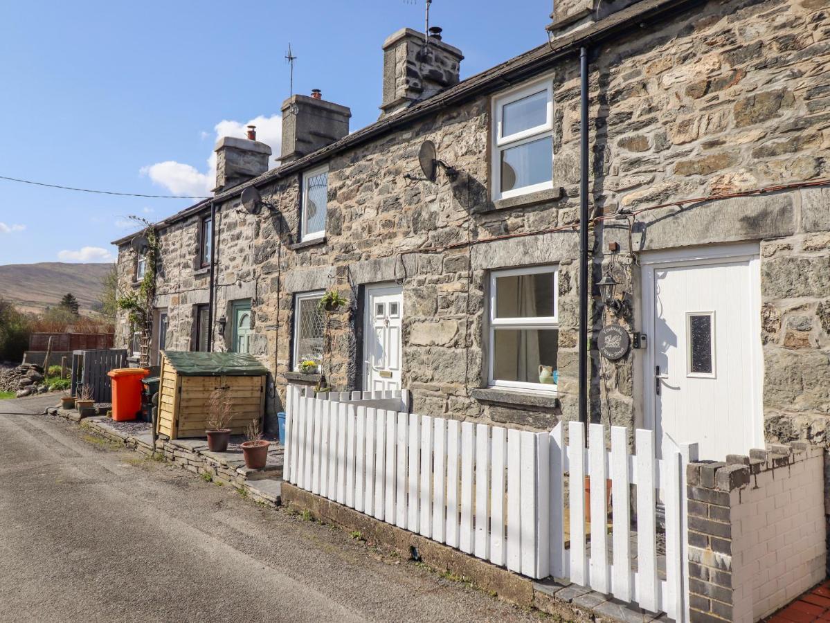 Villa 2 White Street Penmachno Exterior foto